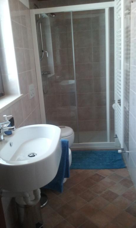 Casa Vacanze Chez Sapin Fenis Cameră foto
